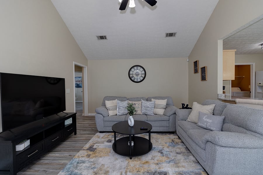 Furnished Finder property 553295_1 photo 5
