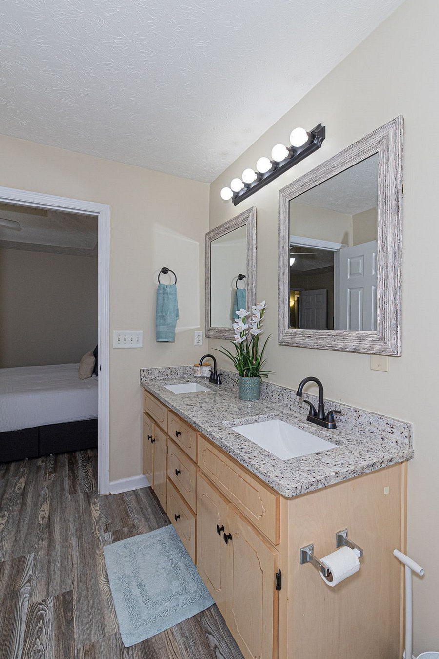 Furnished Finder property 553295_1 photo 31
