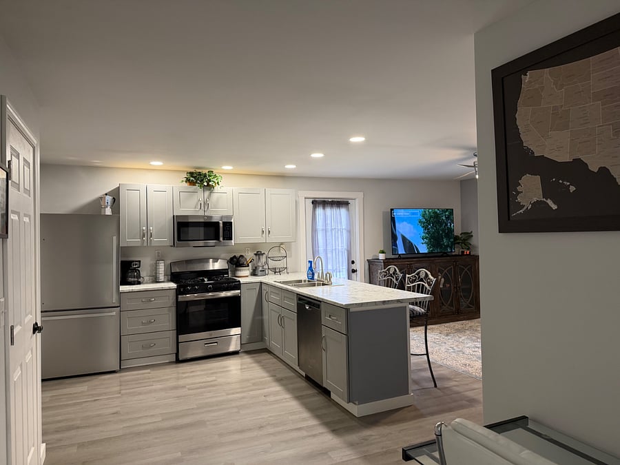Furnished Finder property 553306_1 photo 1