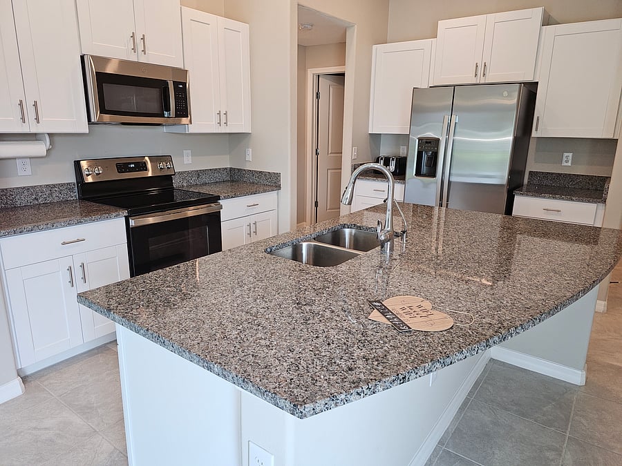 Furnished Finder property 553308_1 photo 3