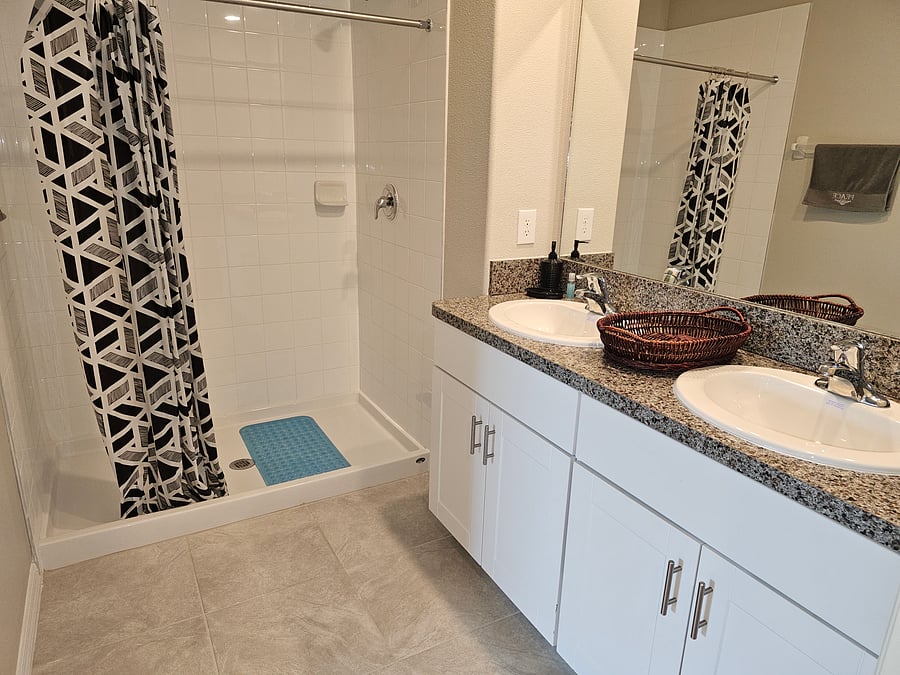 Furnished Finder property 553308_1 photo 5