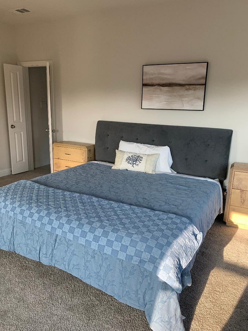 Furnished Finder property 553399_1 photo 3
