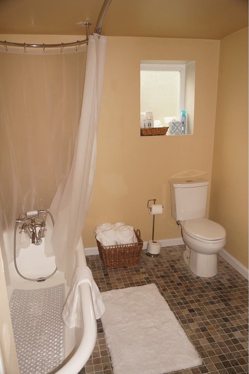 Furnished Finder property 553411_1 photo 4