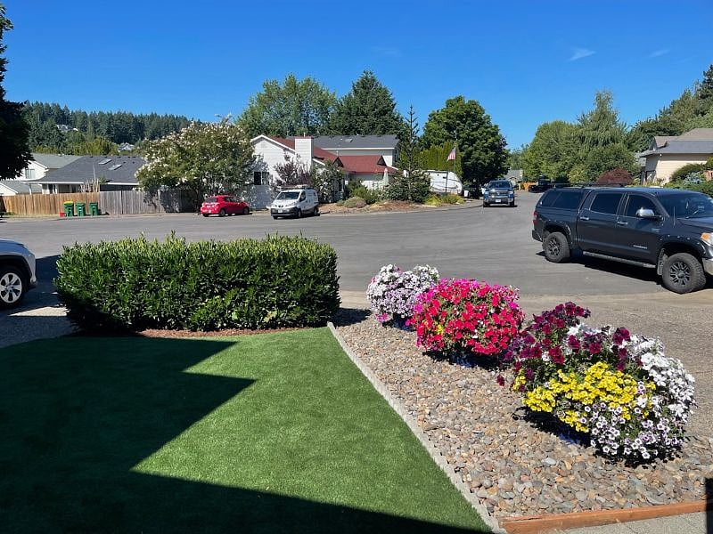 View into double wide culdesac