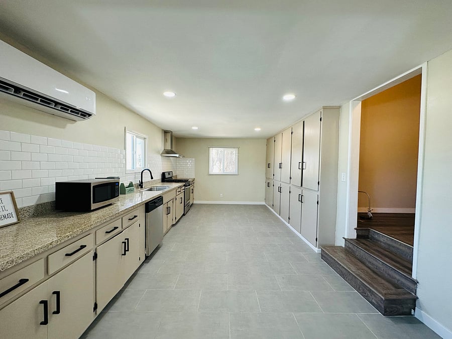 Furnished Finder property 553531_1 photo 7