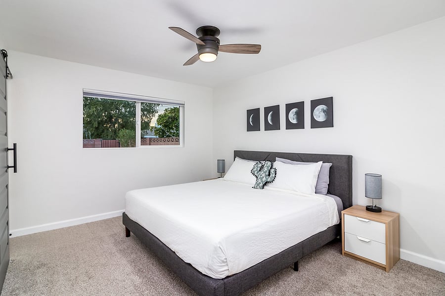 Master Bedroom 2: King bed, 55'' Smart TV and large closet. Connected bathroom with rainfall shower.