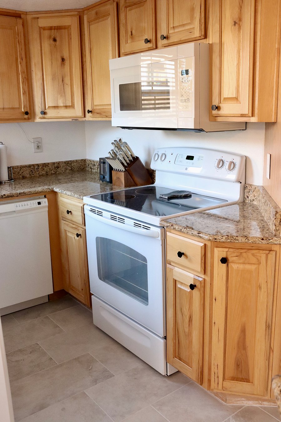 Furnished Finder property 553560_1 photo 4