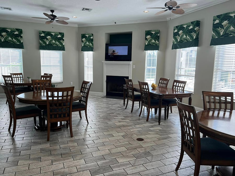 Furnished Finder property 553611_1 photo 18