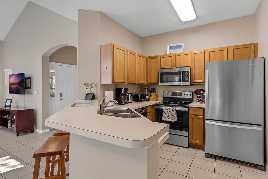 Furnished Finder property 553611_1 photo 4