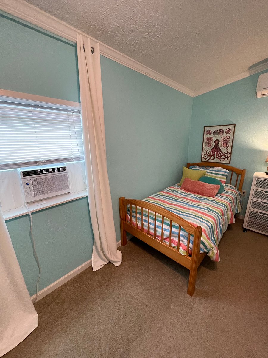Twin bed #1