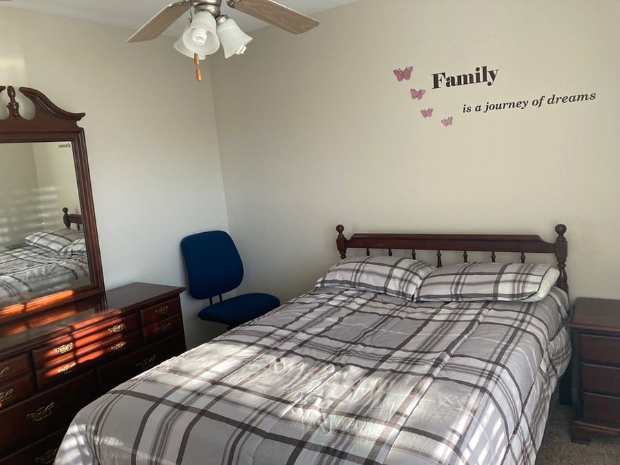 Furnished Finder property 553625_1 photo 3
