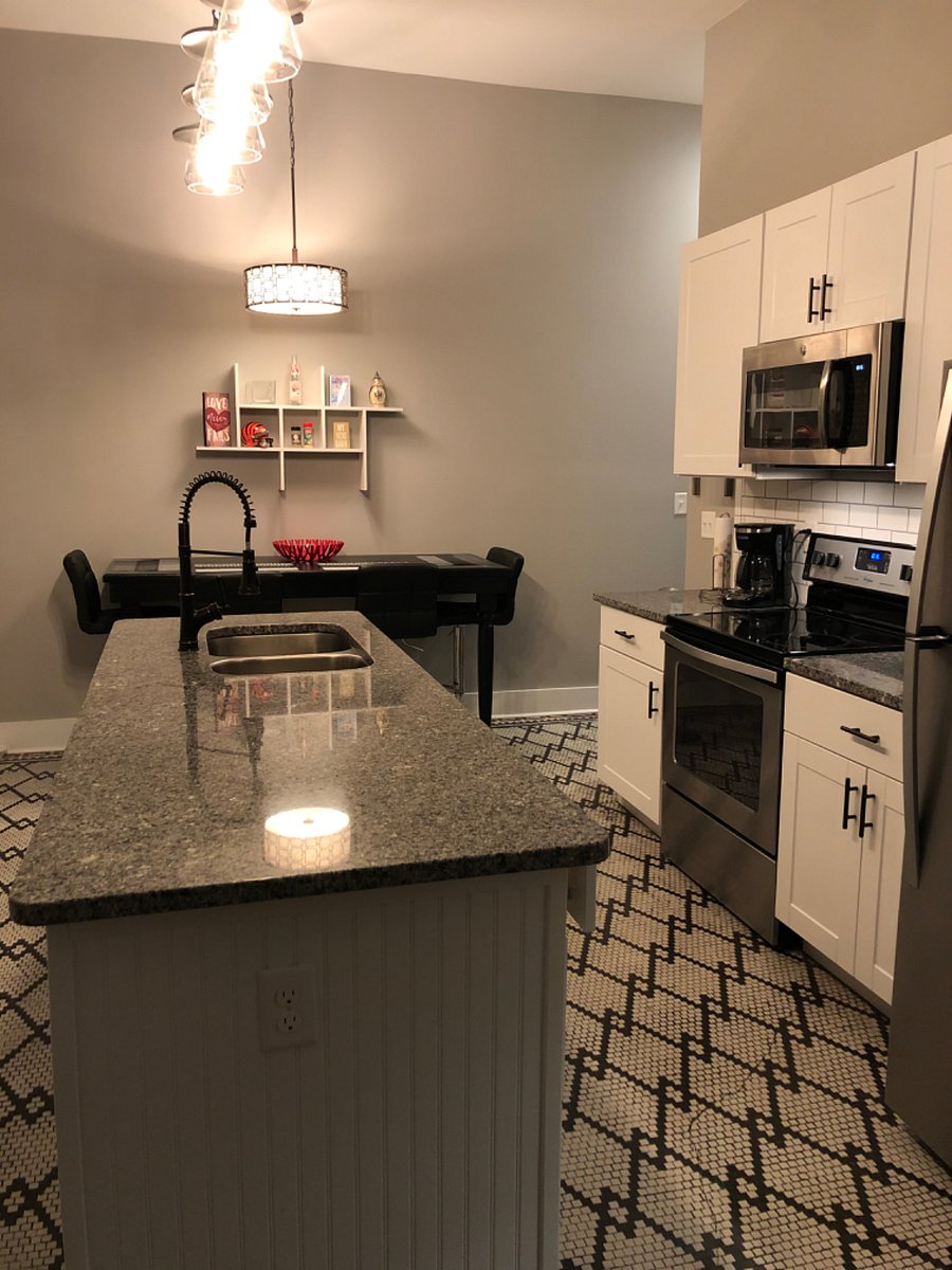 Fully equipped kitchen with a large island.