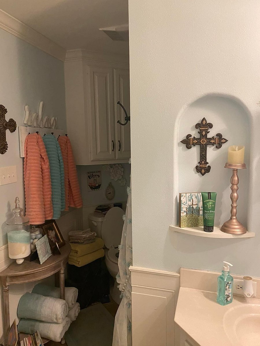 Guest bathroom with storage