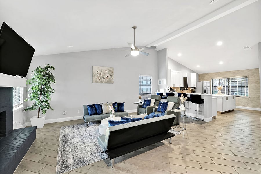 Furnished Finder property 553857_1 photo 1