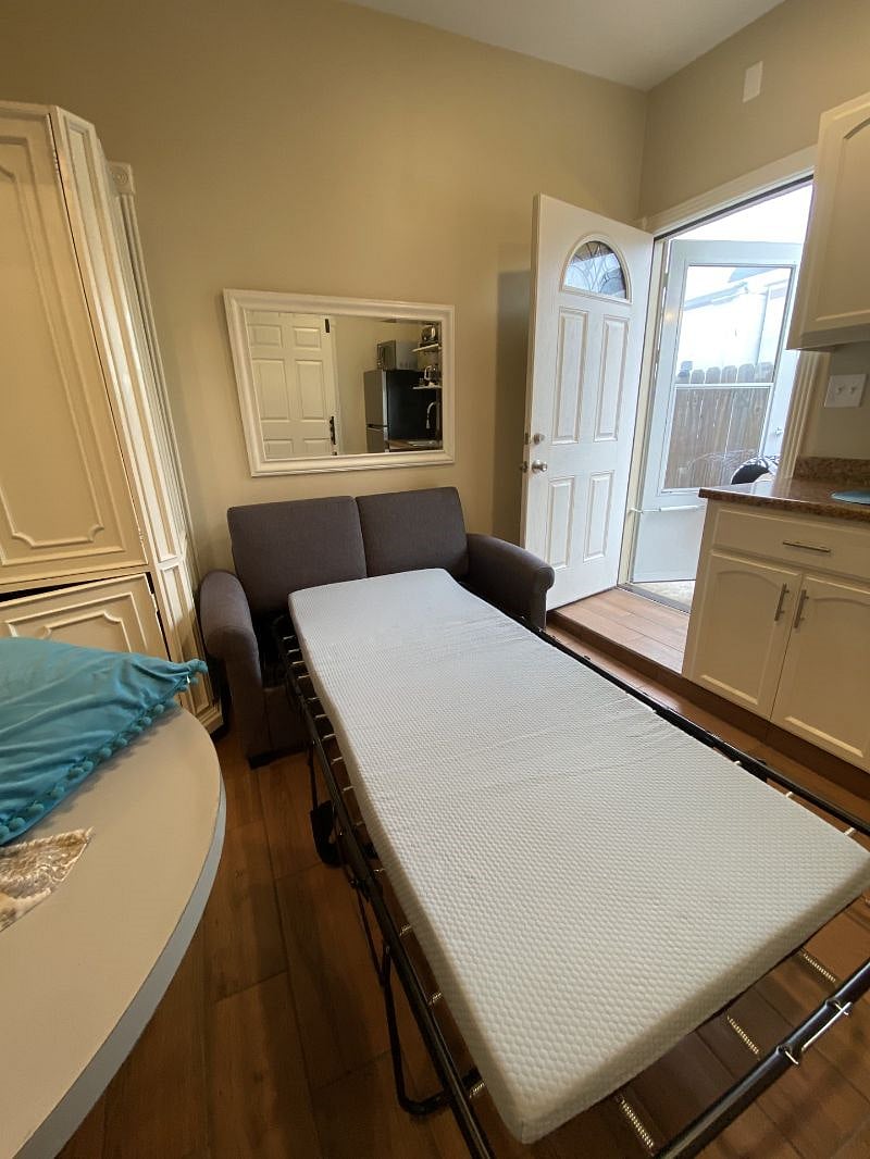 Furnished Finder property 553865_1 photo 3
