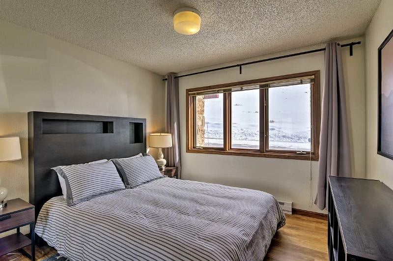 Bed 1- 1st Floor