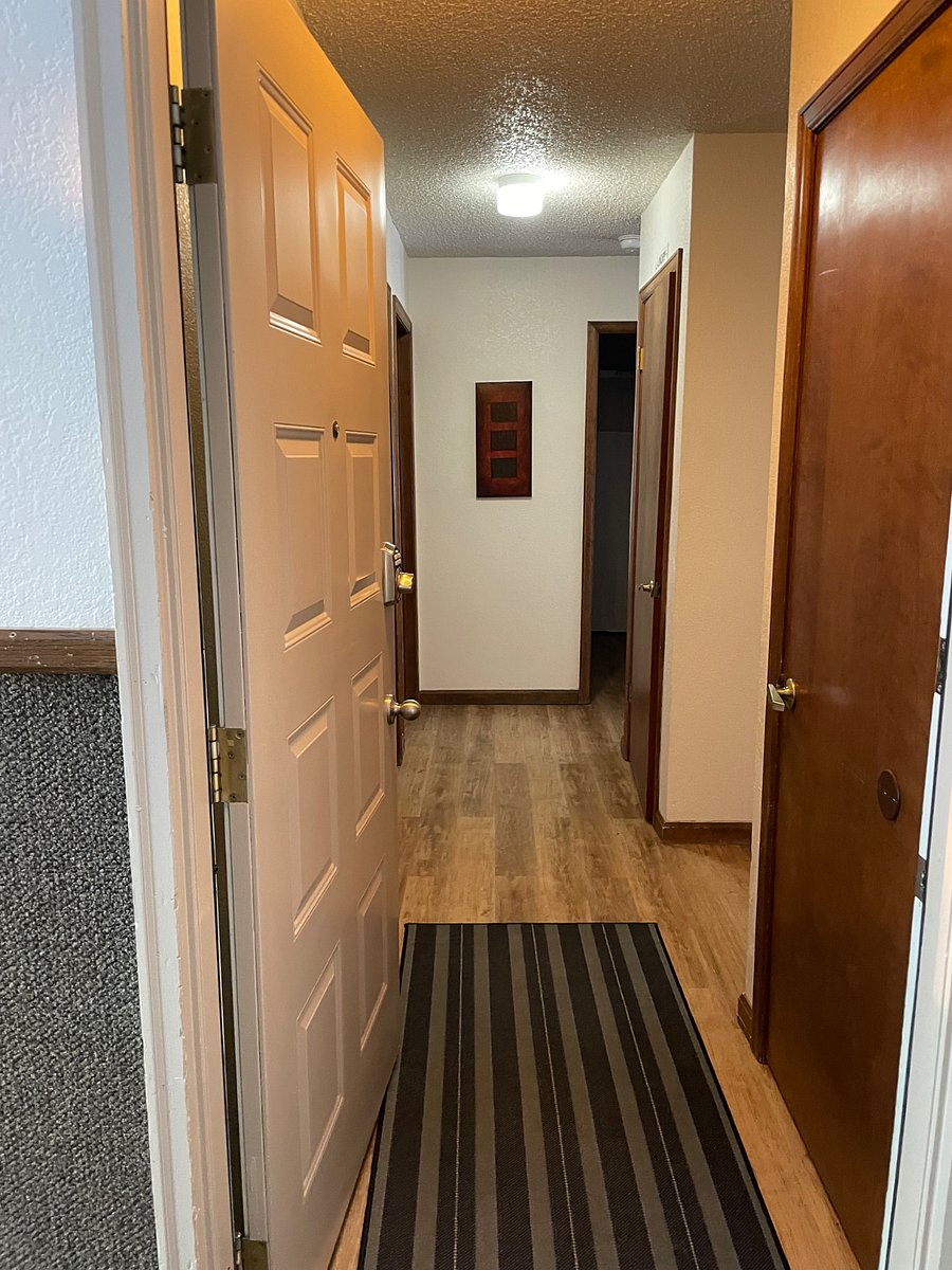 Interior Entry Hallway