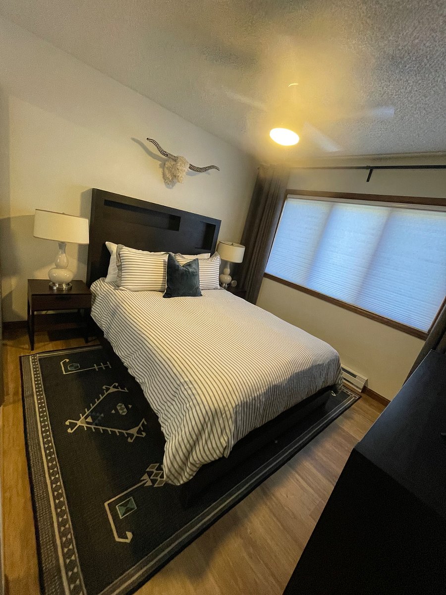 Bed 1- 1st Floor