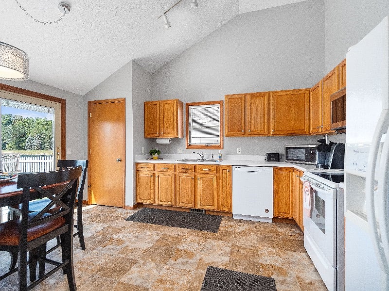 Furnished Finder property 553868_1 photo 14