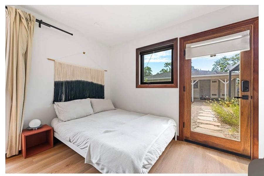 Furnished Finder property 553922_1 photo 15