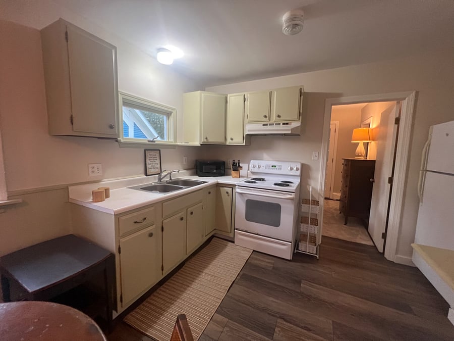 Furnished Finder property 553979_1 photo 7
