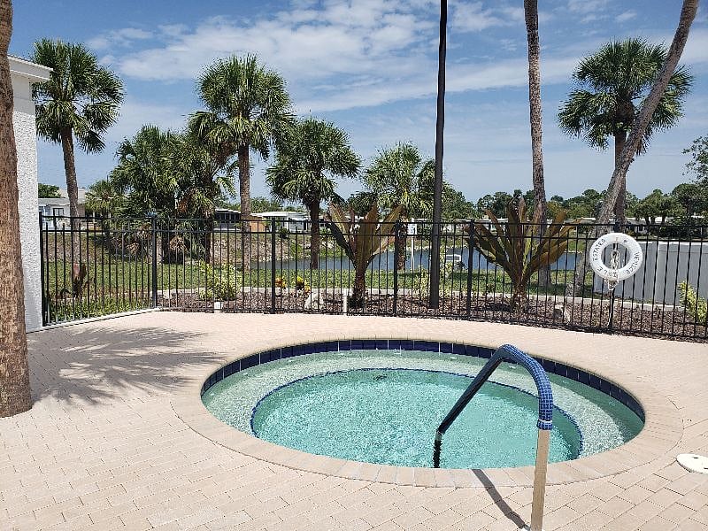 Spa with a view! Take a seat, let the jets relax your body while the view of the lake relaxes your mind.