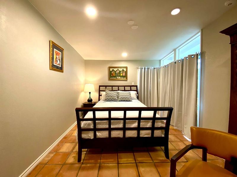 Furnished Finder property 554080_1 photo 8