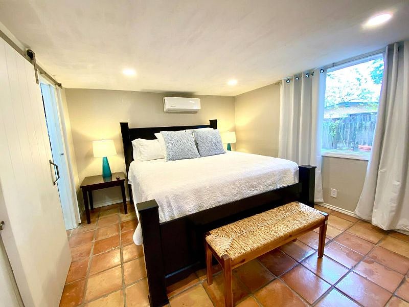 Furnished Finder property 554080_1 photo 9