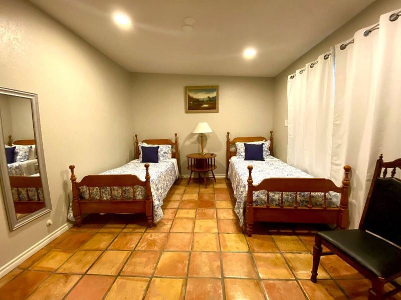 Furnished Finder property 554080_1 photo 11