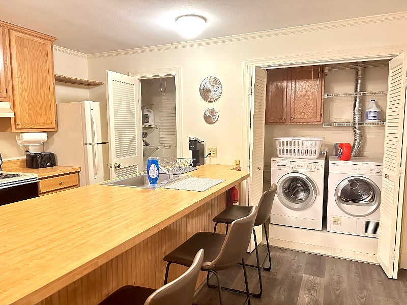 Furnished Finder property 554081_1 photo 12