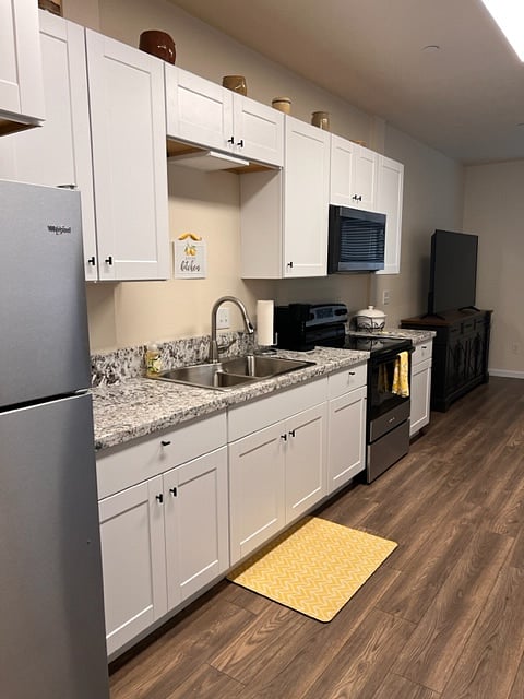 Furnished Finder property 554096_1 photo 9