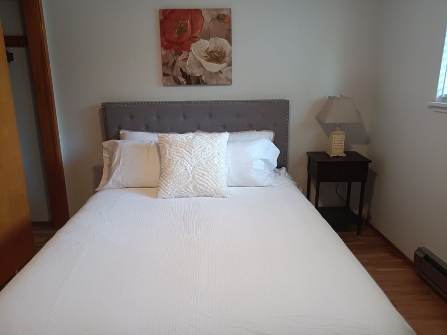 second bedroom