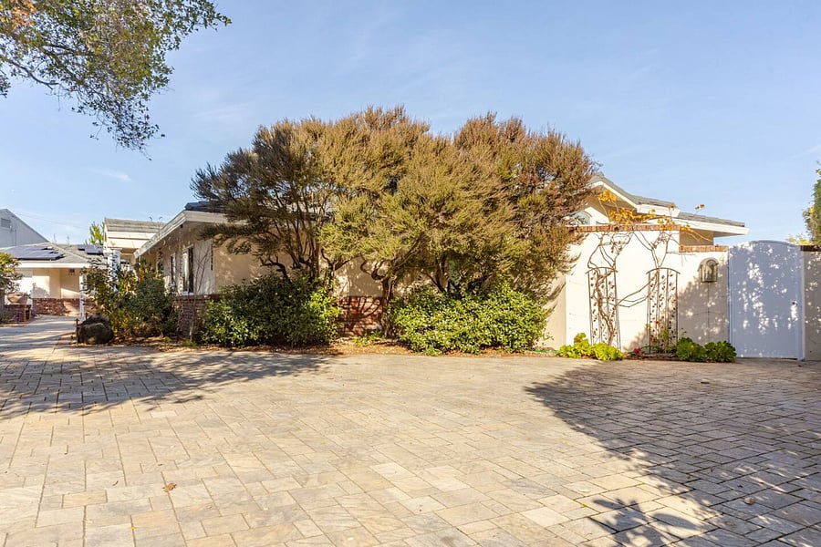 Furnished Finder property 554141_1 photo 26