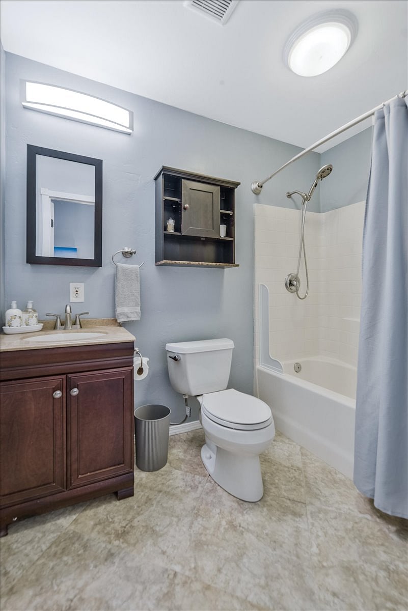 Furnished Finder property 554170_1 photo 15