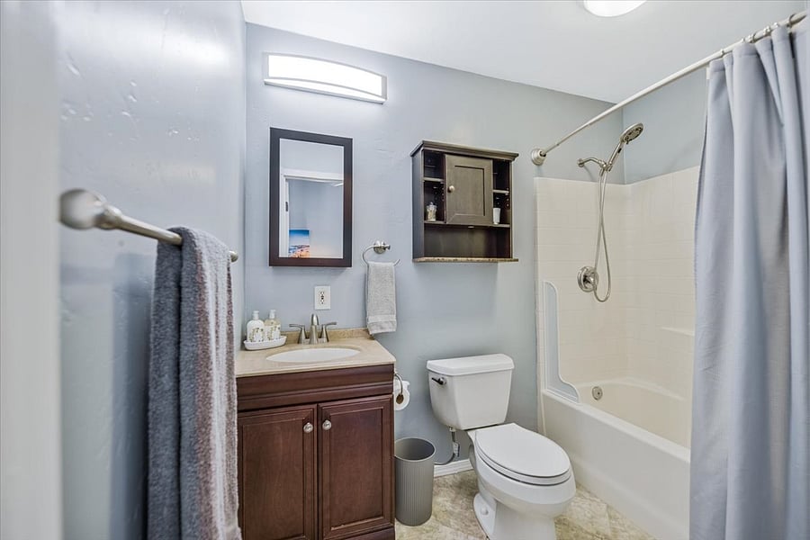 Furnished Finder property 554170_1 photo 16