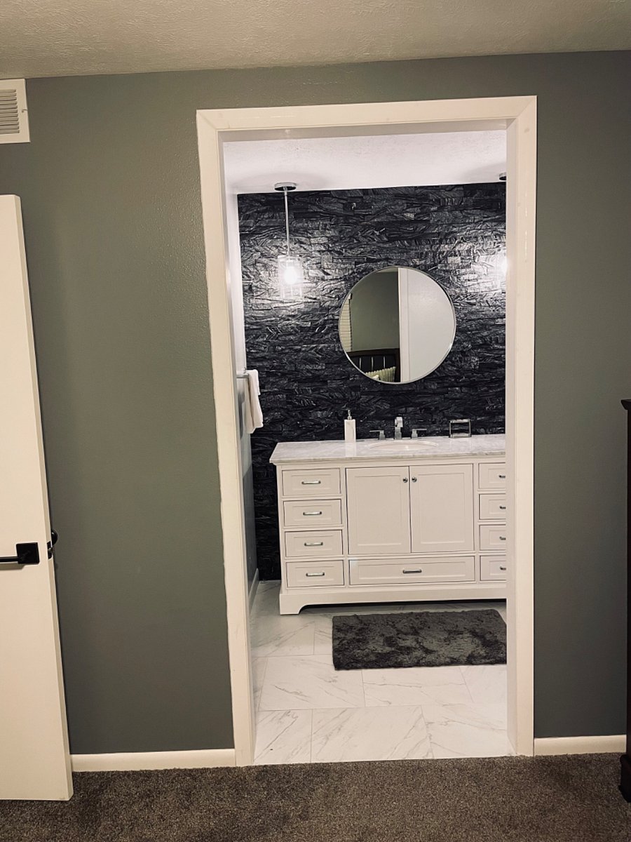Ensuite Master Bath