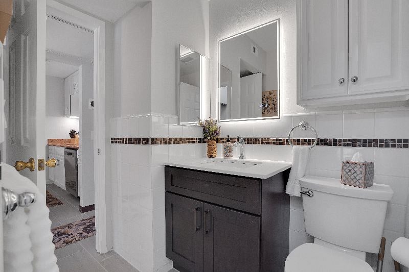 Large vanity with counterspace for all of your needs.