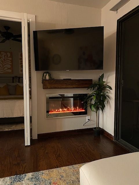 Beautiful electric fireplace with multiple settings to enjoy and relax in front of.