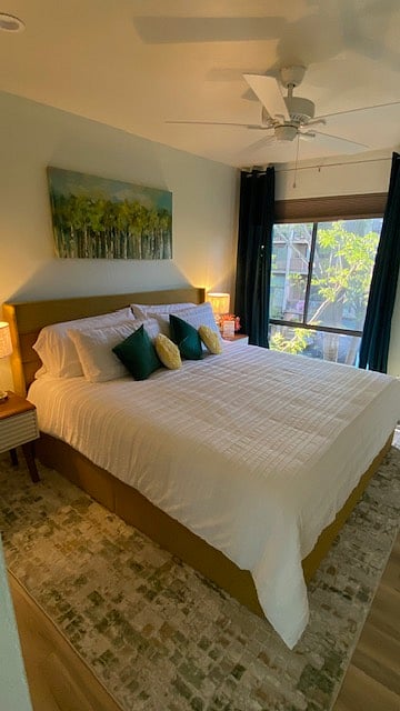 King mattress by Cariloha, light blocking shade, custom closet for all your needs! Touch lamps and alarm clock with extra outlets and USB plugs. Each room has dimmable ceiling lights and ceiling fan!
