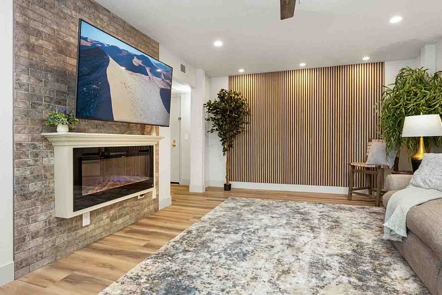 Relaxing family room
