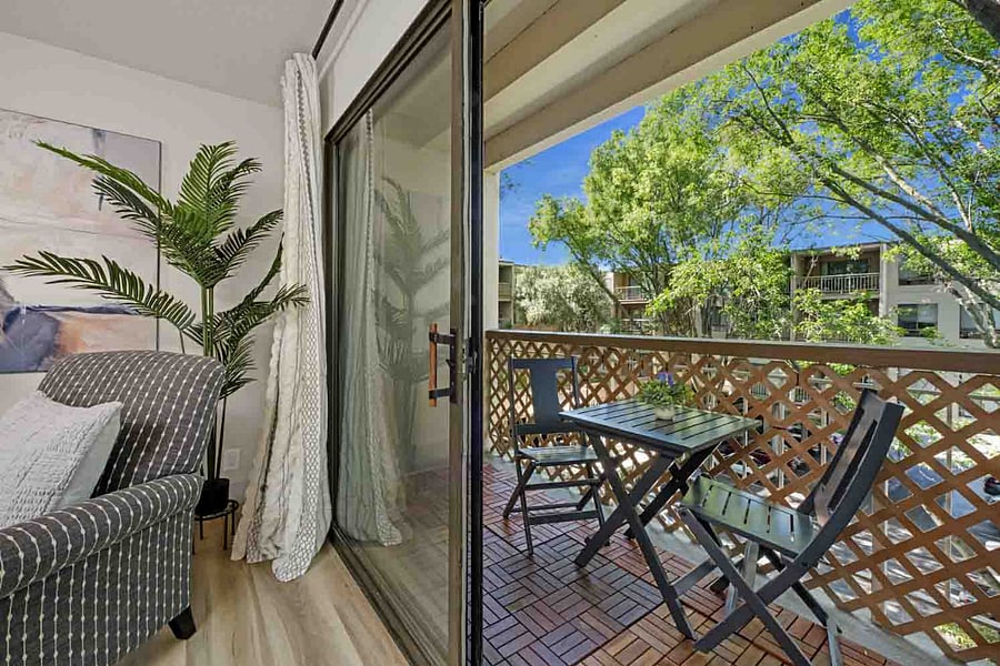Spacious balcony to enjoy.