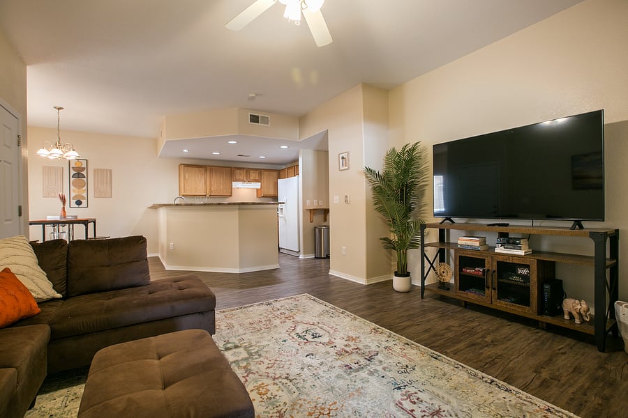 Furnished Finder property 554286_1 photo 3