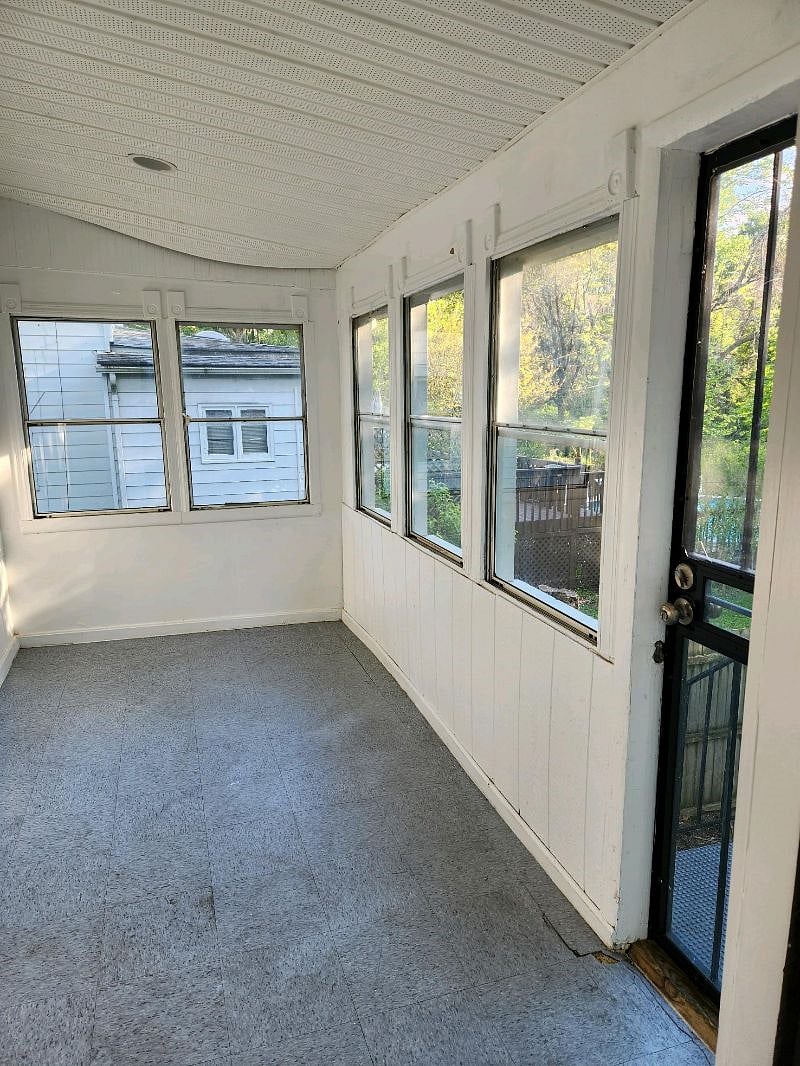 Furnished Finder property 554302_2 photo 3