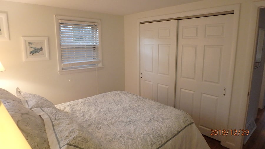 Queen Bedroom