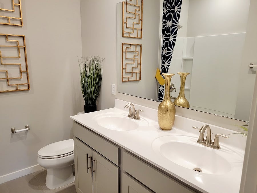 Upstairs Shared Bath with double vanity