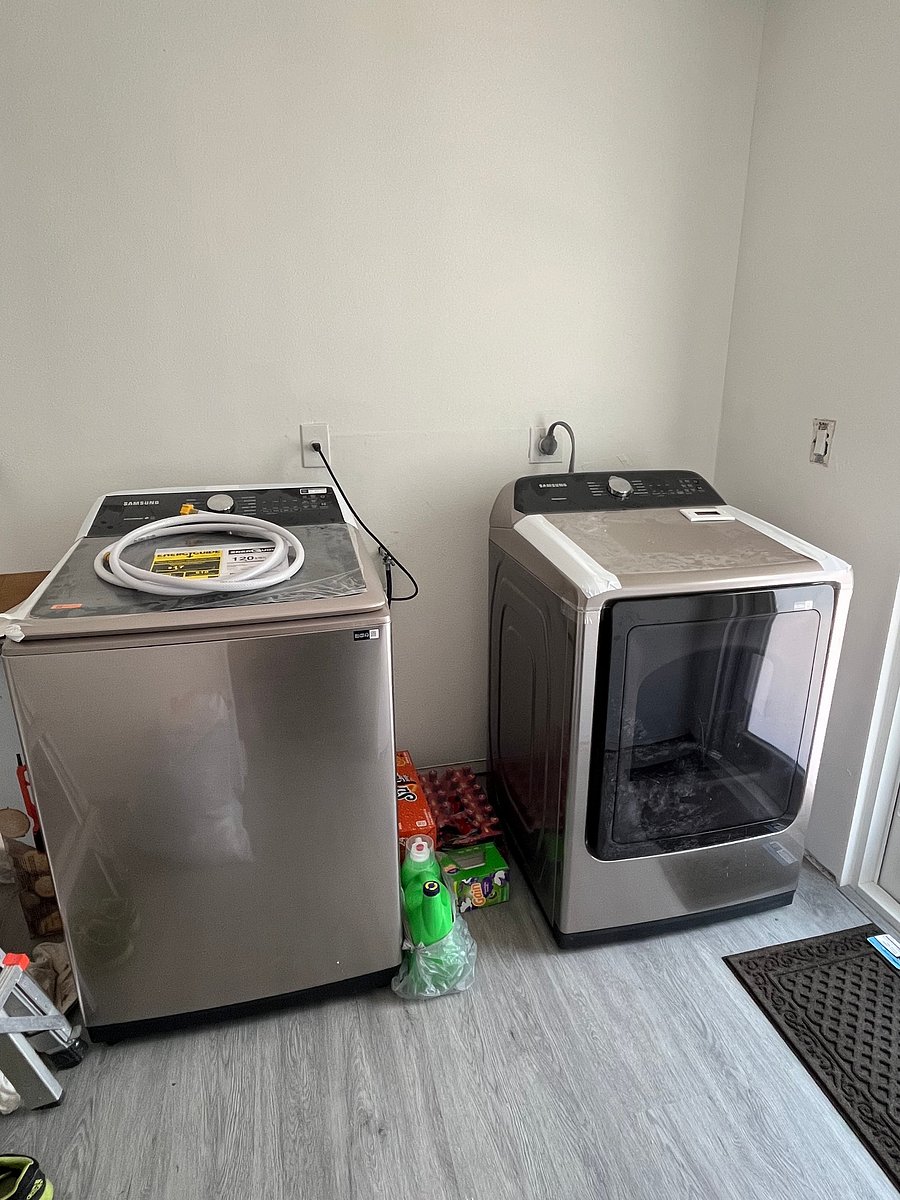 Laundry room with New washer and dryer