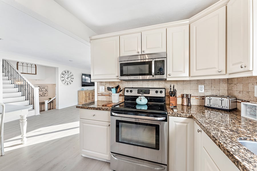 Furnished Finder property 554464_1 photo 18