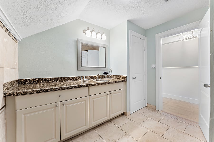 Furnished Finder property 554464_1 photo 24