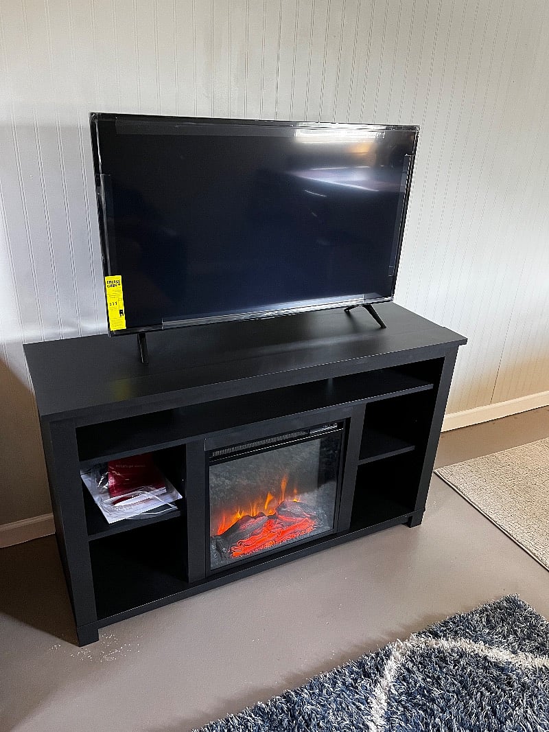 Smart tv with electric fireplace 