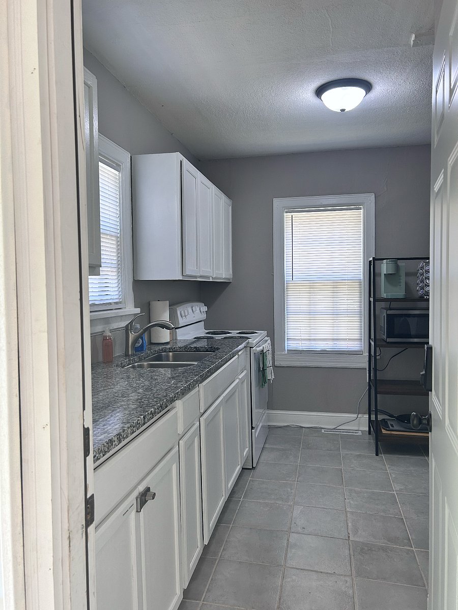 Furnished Finder property 554480_1 photo 12